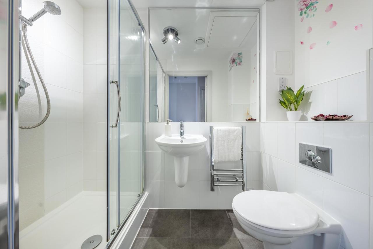 Windsor Luxury Studio Apartment Exterior foto